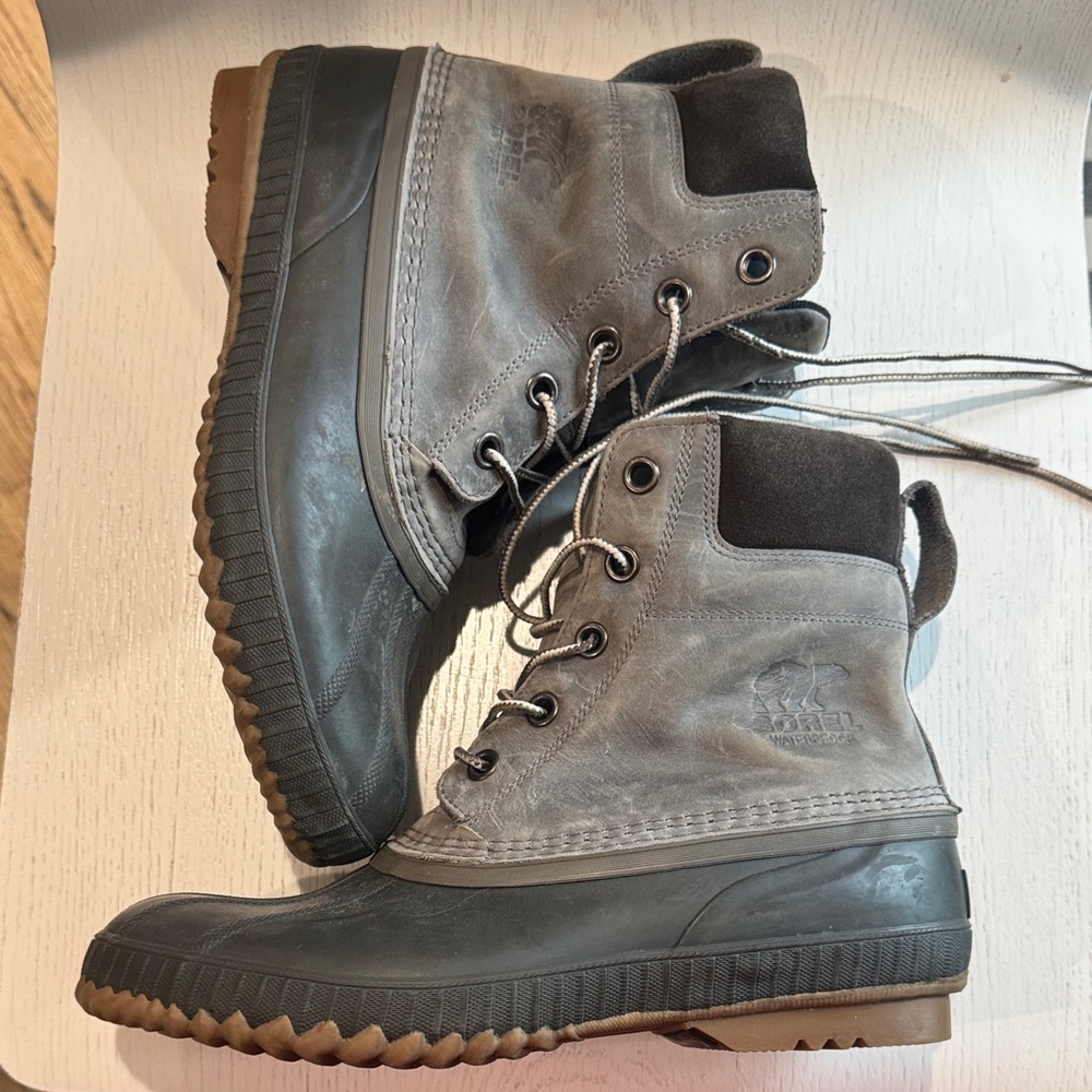 Sorel Men's Black and Gray Boots